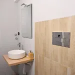 Chiaia 100 فندق مبيت وإفطار 3*