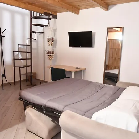 Chiaia 100 Bed & Breakfast Neapol