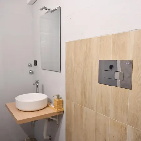 Chiaia 100 فندق مبيت وإفطار 3*