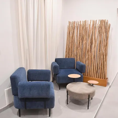 فندق مبيت وإفطار Chiaia 100