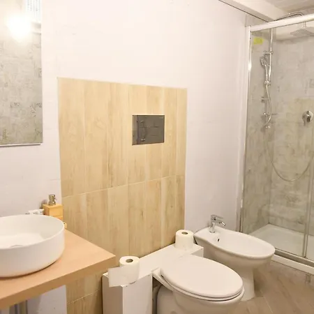 Bed & Breakfast Chiaia 100