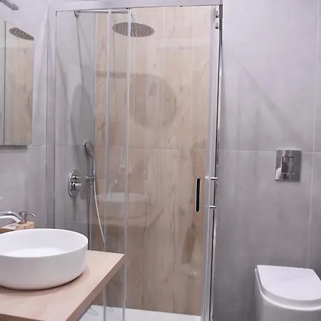 فندق مبيت وإفطار Chiaia 100 نابولي