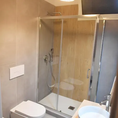 Chiaia 100 Panzió 3*